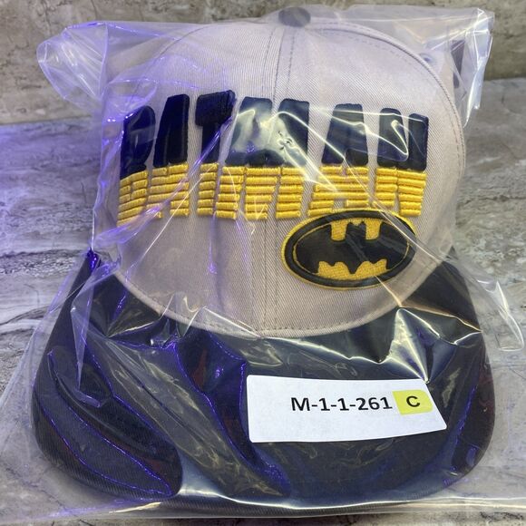 Six Flags Magic Mountain Batman The Ride Snapback Hat OSFA Black Yellow Cap - Picture 6 of 6